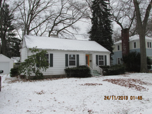 2386 Wickham Dr, Muskegon, MI 49441 