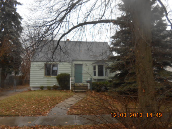 1657 W Troy St, Ferndale, MI 48220 