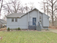 6985 Meadowfield St, West Bloomfield, MI 48324 