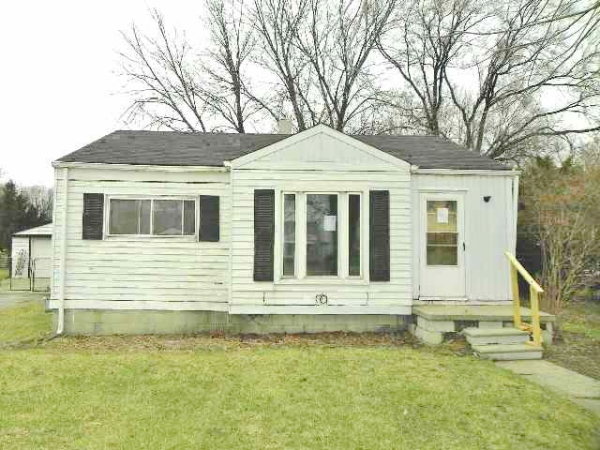 28428 Ecorse Rd, Romulus, MI 48174 