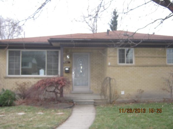 29317 Rose St, Madison Heights, MI 48071 