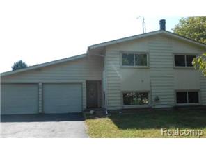 2525 Raisinville, Monroe, MI 48162 