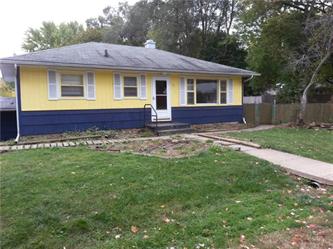 142 Carleton Dr N, Battle Creek, MI 49017 