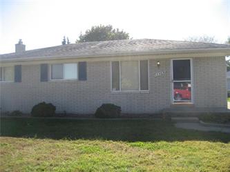 12928 De Cook, Sterling Hgts, MI 48313 