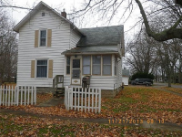 222 N Douglas Ave, Three Rivers, MI 49093 