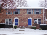 6234 Beechfield Dr #114, Lansing, MI 48911 