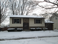 1832 Hamlet Dr, Ypsilanti, MI 48198 