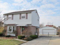 32088 Belcrest Rd, Rockwood, MI 48173 