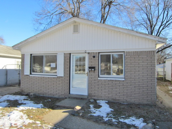6025 Sylvia St, Taylor, MI 48180 