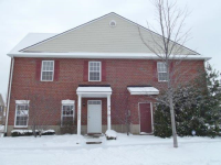 17232 Windflower Dr #69, Southfield, MI 48076 