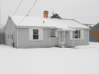 5471 Raymond Ave, Burton, MI 48509 