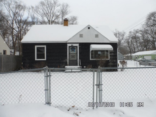 3136 Ninth Street, Muskegon Heights, MI 49444 