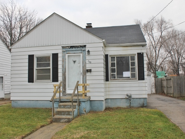 1130 Victoria Ave, Flint, MI 48507 