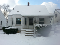 20300 Kenosha St, Harper Woods, MI 48225 