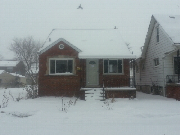 7311 Maple St, Dearborn, MI 48126 