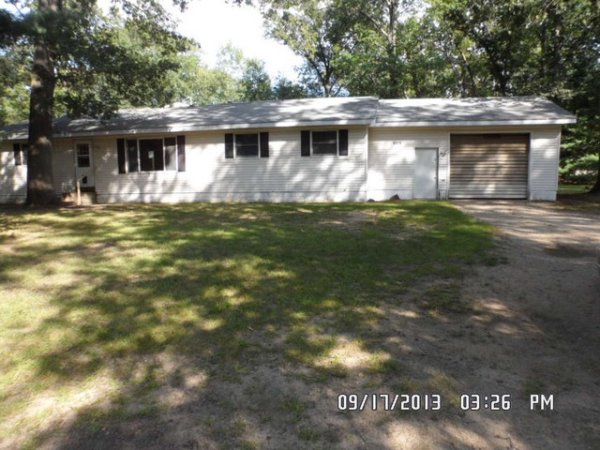 1574 Chatterson Rd, Muskegon, MI 49442 