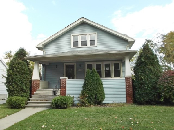 23012 Rausch Ave, Eastpointe, MI 48021 