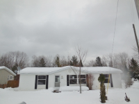 402 Jefferson St, Boyne City, MI 49712 