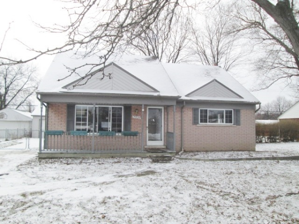 23130 Masonic Blvd, Saint Clair Shores, MI 48082 