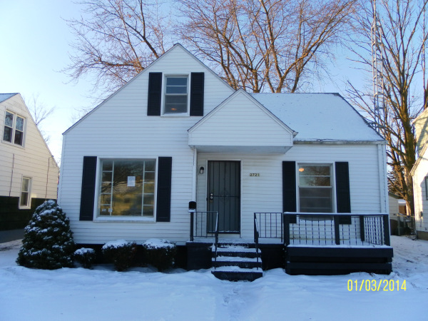 2721 Prospect St, Flint, MI 48504 