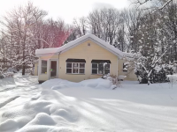 550 Clark Dr NW, Comstock Park, MI 49321 