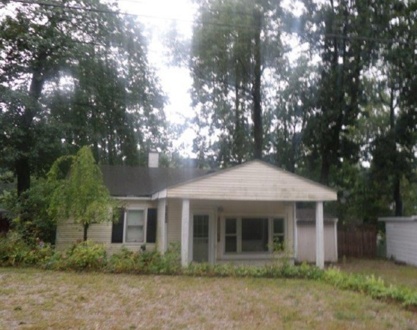 2515 Chippewa Trl, Hastings, MI 49058 