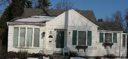 306 Pine St, Clio, MI 48420 