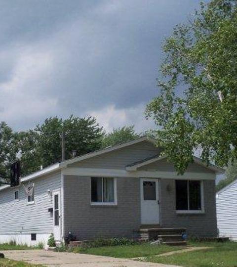 28665 Galloway St, Roseville, MI 48066 