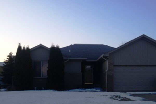 25564 Noble Dr, Chesterfield, MI 48051 