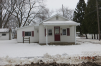 716 Pennsylvania Ave, Alma, MI 48801 