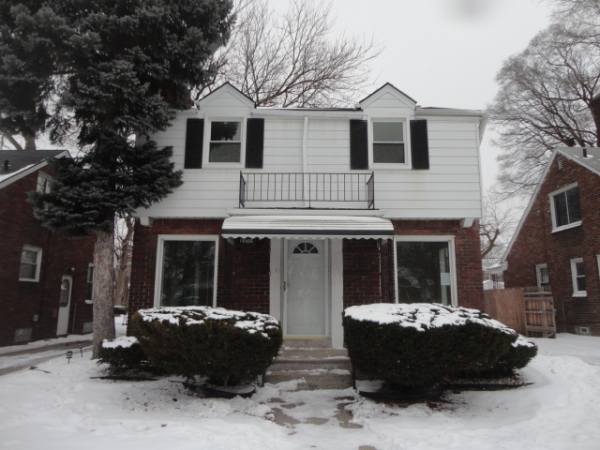 16566 Whitcomb St, Detroit, MI 48235 
