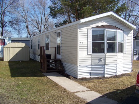 35 lee St., Forest Lake, MN 55025