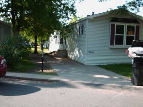 4011 Heather Dr. N.E., Ham Lake, MN 55304 