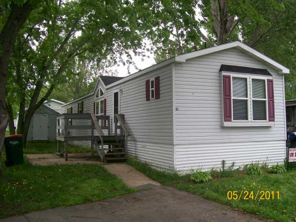 85 Meadowlark Avenue, Kasson, MN 55944 