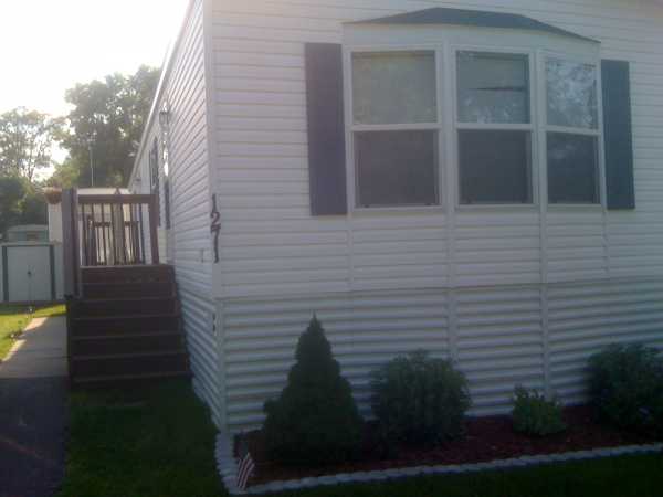 1271 Deerfield Dr., Maplewood, MN 55119 