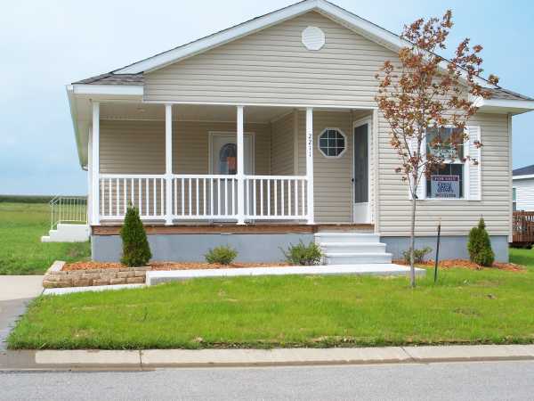 2211 Nightingale Drive NW, Stewartville, MN 55976 