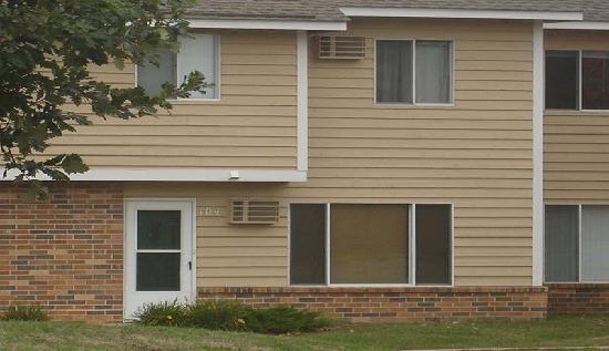 710 West Village Road #104, Chanhassen, MN 55317 