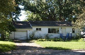 2534 3rd Avenue East, North Saint Paul, MN 55109 