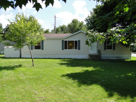 4002 Flamingo Dr., Ham Lake, MN 55304 