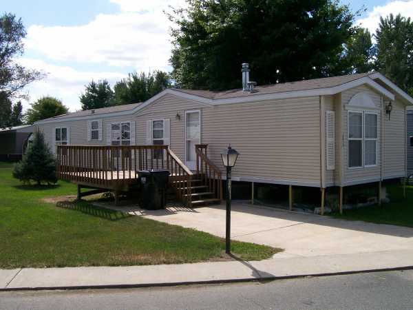 1206 Pinewood Drive, Ham Lake, MN 55304 