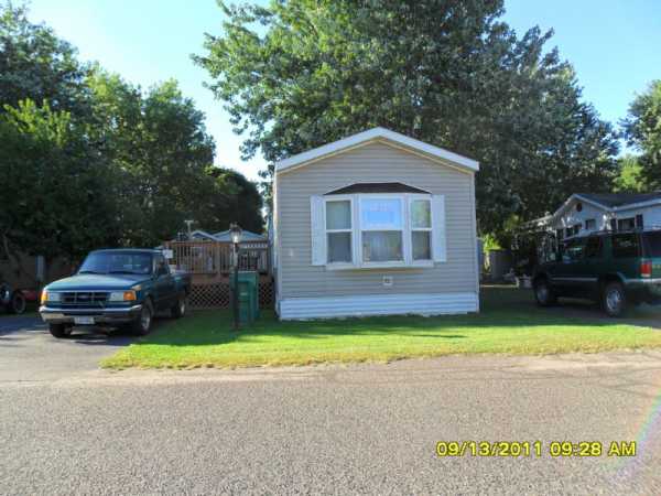 198 Big Circle, Little Canada, MN 55117