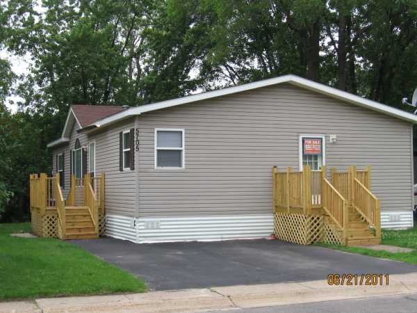 5705 Bunker Hill Drive, Mounds View, MN 55112 