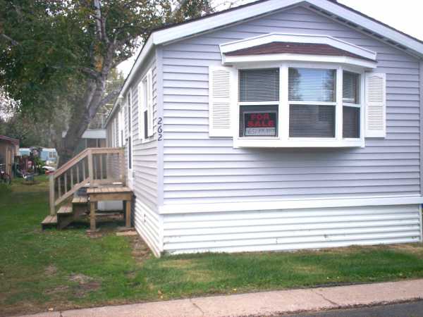 221 Apple Lane, Lino Lakes, MN 55014