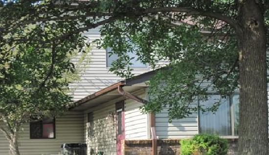 1273 Greenbriar Court # 32, White Bear Lake, MN 55110 