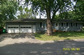 1017 Roe Avenue Southwest, Hutchinson, MN 55350 