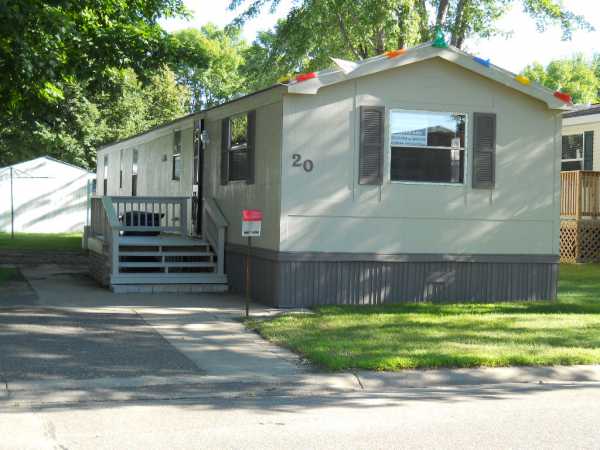 20 Perimeter Drive, Sartell, MN 56377 