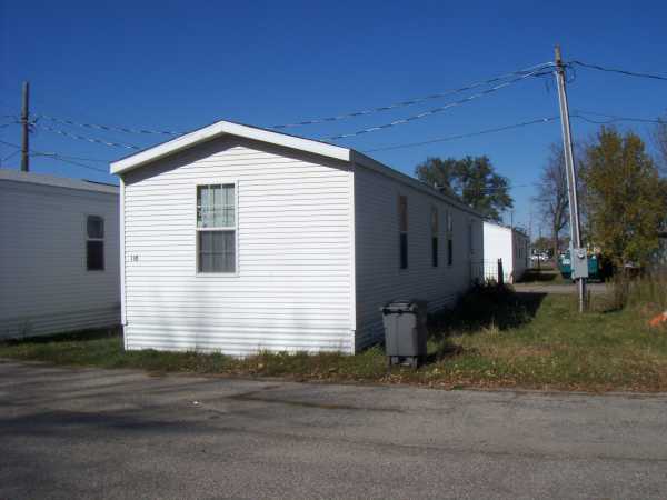 116 Bennett MHC, Moorhead, MN 56560 