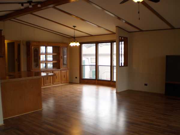 1370 Pearson Drive, Maplewood, MN 55119 