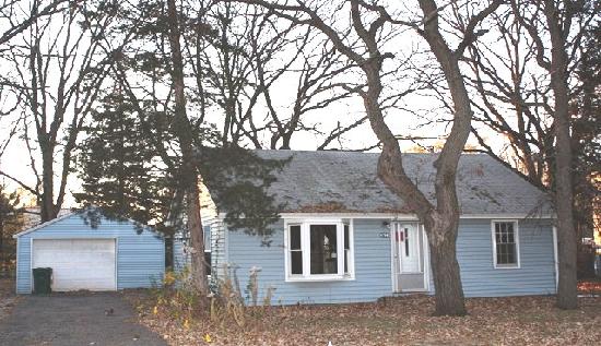 8356 Westwood Rd Ne, Spring Lake Park, MN 55432 