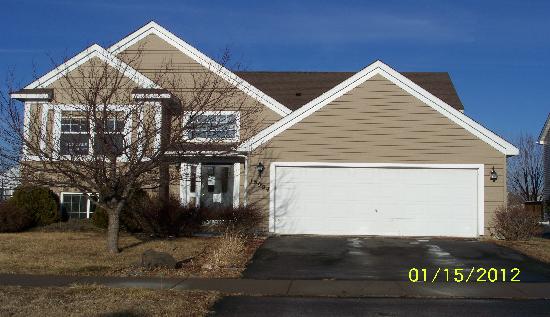 18924 95th Avenue North, Maple Grove, MN 55311 